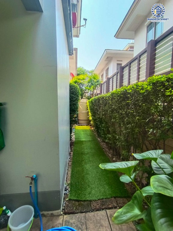 *****บ้านเดี่ยวมือสอง โครงการ เศรษฐสิริ ประชาชื่น หลังมุม เนื้อที่ 67.10 ตร.ว. ฟังก์ชัน 4 ห้องนอน 4 ห้องน้ำ 2 ที่จอดรถ บ้านหลังใหญ่ ภายในสวย พร้อมเข้าอยู่ โครงการบนทำเลเดินทางสะดวก เชื่อมต่อถนนสามัคคี ถนนประชาชื่น ถนนงามวงศ์วาน ใกล้เดอะมอลล์ งามวงศ์วาน  และจุดขึ้นทางด่วน "ศรีรัช"