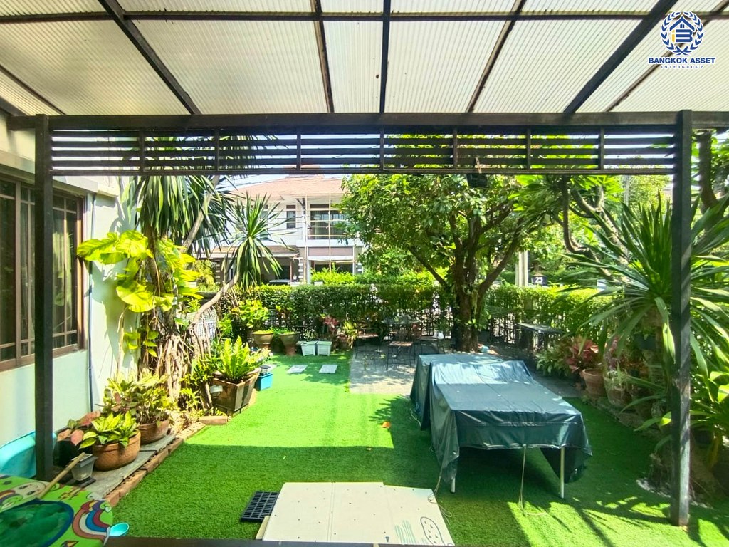 *****บ้านเดี่ยวมือสอง โครงการ เศรษฐสิริ ประชาชื่น หลังมุม เนื้อที่ 67.10 ตร.ว. ฟังก์ชัน 4 ห้องนอน 4 ห้องน้ำ 2 ที่จอดรถ บ้านหลังใหญ่ ภายในสวย พร้อมเข้าอยู่ โครงการบนทำเลเดินทางสะดวก เชื่อมต่อถนนสามัคคี ถนนประชาชื่น ถนนงามวงศ์วาน ใกล้เดอะมอลล์ งามวงศ์วาน  และจุดขึ้นทางด่วน "ศรีรัช"