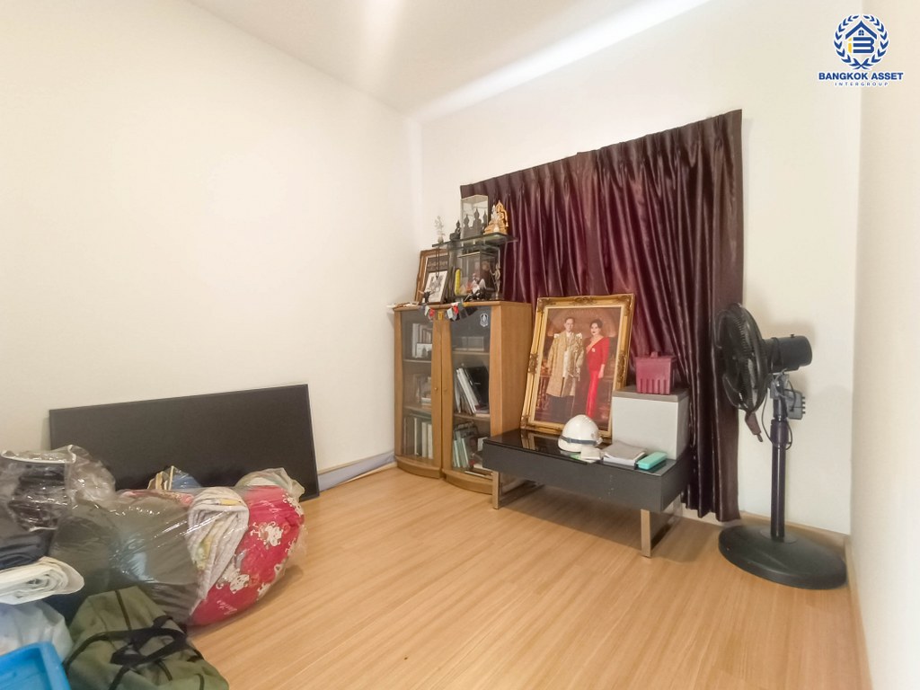 *****ทาวน์เฮ้าส์มือสอง โครงการ กัสโต้ ราชพฤกษ์-พระราม5 เนื้อที่ 24.30 ตร.ว. ฟังก์ชัน 3 ห้องนอน 2 ห้องน้ำ 1 ที่จอดรถ เดินทางสะดวก เชื่อมต่อถนนนครอินทร์ ถนนบางกรวย-ไทรน้อย ถนนราชพฤกษ์ ใกล้เทสโก้ โลตัส นครอินทร์ และจุดขึ้นทางด่วน "ศรีรัช"