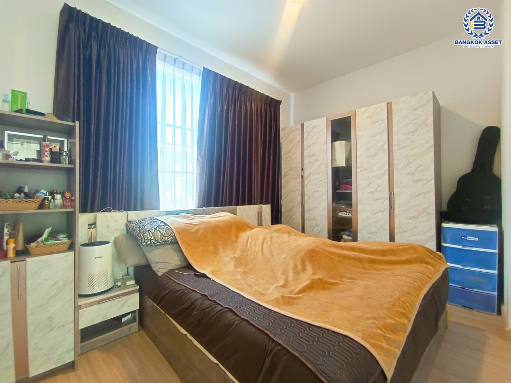 *****ทาวน์เฮ้าส์มือสอง โครงการ กัสโต้ ราชพฤกษ์-พระราม5 เนื้อที่ 24.30 ตร.ว. ฟังก์ชัน 3 ห้องนอน 2 ห้องน้ำ 1 ที่จอดรถ เดินทางสะดวก เชื่อมต่อถนนนครอินทร์ ถนนบางกรวย-ไทรน้อย ถนนราชพฤกษ์ ใกล้เทสโก้ โลตัส นครอินทร์ และจุดขึ้นทางด่วน "ศรีรัช"