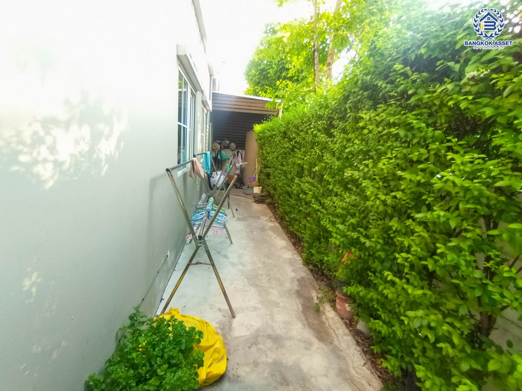 *****ทาวน์เฮ้าส์มือสอง โครงการ กัสโต้ ราชพฤกษ์-พระราม5 เนื้อที่ 24.30 ตร.ว. ฟังก์ชัน 3 ห้องนอน 2 ห้องน้ำ 1 ที่จอดรถ เดินทางสะดวก เชื่อมต่อถนนนครอินทร์ ถนนบางกรวย-ไทรน้อย ถนนราชพฤกษ์ ใกล้เทสโก้ โลตัส นครอินทร์ และจุดขึ้นทางด่วน "ศรีรัช"