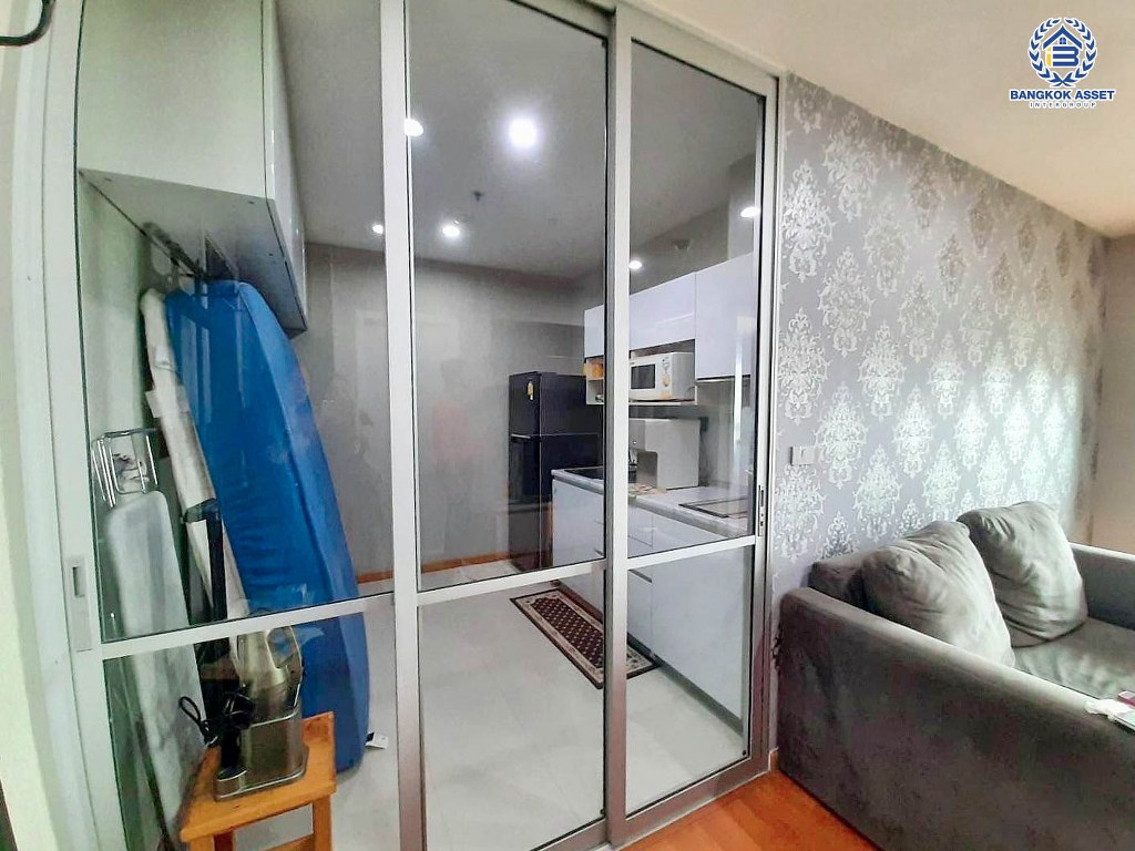 *****คอนโดมิเนียมมือสอง โครงการ เดอะ เพรสซิเดนท์ เพชรเกษม-บางแค เนื้อที่ 42.85 ตร.ว. ฟังก์ชัน 1 ห้องนอน 1 ห้องน้ำ สภาพสวย เจ้าของเดินดูแลดี แถมฟรี! เครื่องปรับอากาศ โครงการบนทำเลเดินทางสะดวก ใกล้ทั้งรถไฟฟ้า ทั้ง BTS และ MRT เชื่อมต่อถนนกาญจนาภิเษก ถนนเพชรเกษม ถนนพุทธมณฑลสาย2 ใกล้รถไฟฟ้าสายสีน้ำเงิน "สถานีบางหว้า" และจุดขึ้นทางด่วน "วงแหวนกาญจนาฯ"