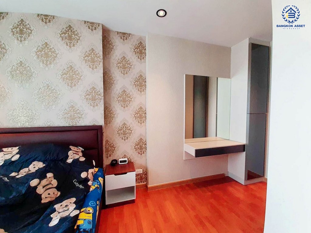 *****คอนโดมิเนียมมือสอง โครงการ เดอะ เพรสซิเดนท์ เพชรเกษม-บางแค เนื้อที่ 42.85 ตร.ว. ฟังก์ชัน 1 ห้องนอน 1 ห้องน้ำ สภาพสวย เจ้าของเดินดูแลดี แถมฟรี! เครื่องปรับอากาศ โครงการบนทำเลเดินทางสะดวก ใกล้ทั้งรถไฟฟ้า ทั้ง BTS และ MRT เชื่อมต่อถนนกาญจนาภิเษก ถนนเพชรเกษม ถนนพุทธมณฑลสาย2 ใกล้รถไฟฟ้าสายสีน้ำเงิน "สถานีบางหว้า" และจุดขึ้นทางด่วน "วงแหวนกาญจนาฯ"