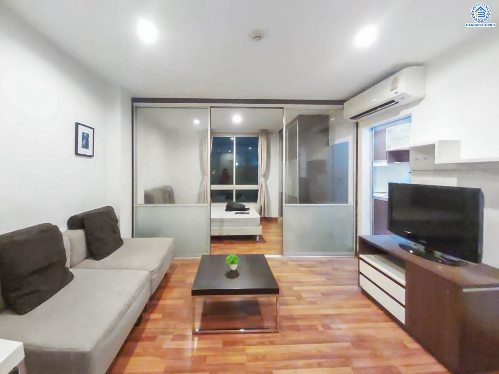 *****คอนโดมิเนียมมือสอง โครงการ เอเทรี่ยม พหลฯ-สุทธิสาร พื้นที่ใช้สอย 30.97 ตร.ม. ฟังก์ชัน 1 ห้องนอน 1 ห้องน้ำ ฟรี!เฟอร์นิเจอร์หลายรายการ เงียบสงบ เป็นส่วนตัว ทำเลดีทางสะดวก ติดรถไฟฟ้าสายสีเขียวถึง 2 สถานีทั้ง "สถานีอารีย์" และ "สถานีสะพานควาย" ใกล้จุดขึ้นดอนเมืองโทลเวย์