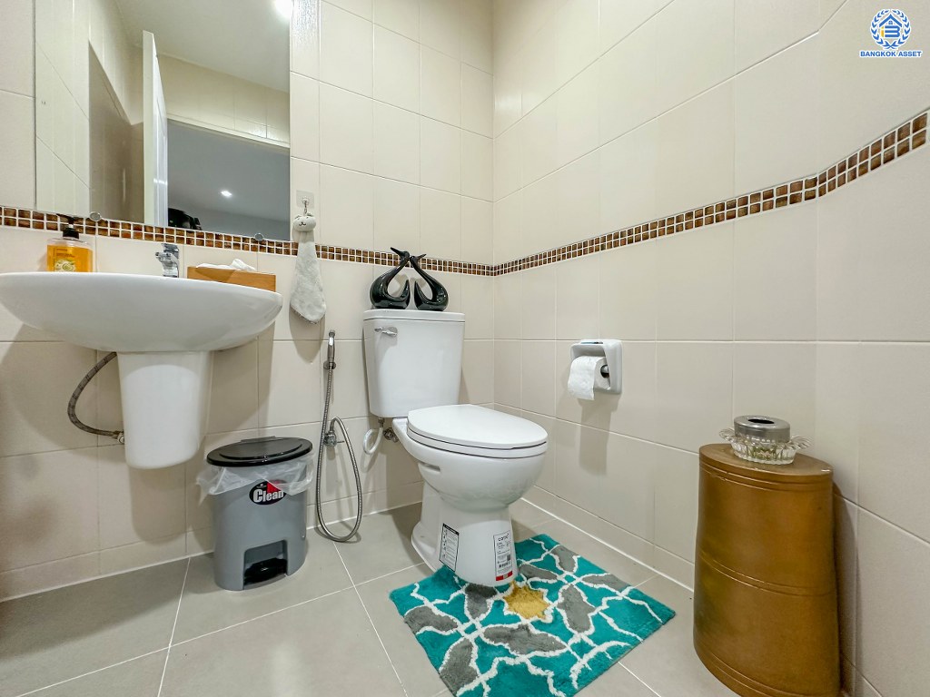 *****ทาวน์โฮม 3 ชั้นมือสอง โครงการ พลัสซิตี้พาร์ค งามวงศ์วาน 25 เนื้อที่ 21.30 ตร.ว. ฟังก์ชัน 3 ห้องนอน 3 ห้องน้ำ 2 ที่จอดรถ บ้านสวยพร้อมอยู่ โครงการบนทำเลเดินทางสะดวก เชื่อมต่อถนนงามวงศ์วาน ถนนแจ้งวัฒนะ-ปากเกร็ด ใกล้รถไฟฟ้าสายสีม่วง "สถานีศูนย์ราชการนนทบุรี" และจุดขึ้นทางด่วน "งามวงศ์วาน"