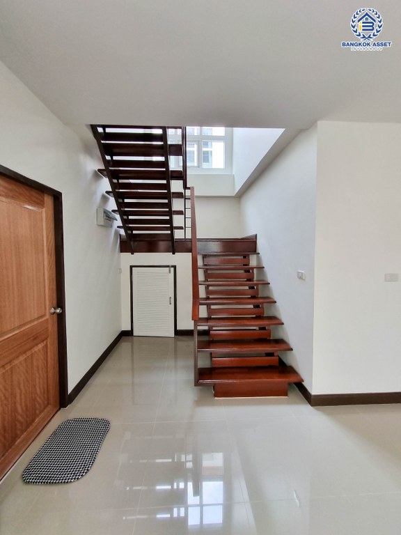 *****บ้านแฝดมือสอง โครงการ เติมรัก3 บ้านกล้วย-ไทรน้อย เนื้อที่ 45 ตร.ว. ฟังก์ชัน 3 ห้องนอน 2 ห้องน้ำ 2 ที่จอดรถ บ้านรีโนเวทใหม่พร้อมเข้าอยู่ ทำเลดี เชื่อมต่อถนนบ้านกล้วย-ไทรน้อย ถนนกาญจนาภิเษก ถนนชัยพฤกษ์