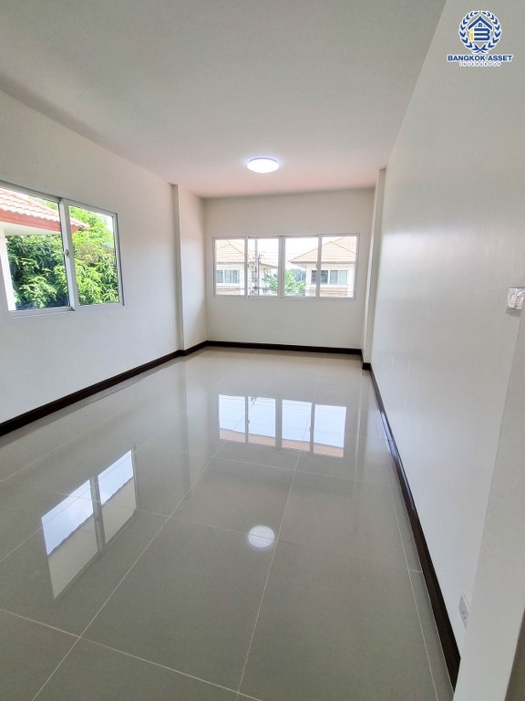 *****บ้านแฝดมือสอง โครงการ เติมรัก3 บ้านกล้วย-ไทรน้อย เนื้อที่ 45 ตร.ว. ฟังก์ชัน 3 ห้องนอน 2 ห้องน้ำ 2 ที่จอดรถ บ้านรีโนเวทใหม่พร้อมเข้าอยู่ ทำเลดี เชื่อมต่อถนนบ้านกล้วย-ไทรน้อย ถนนกาญจนาภิเษก ถนนชัยพฤกษ์