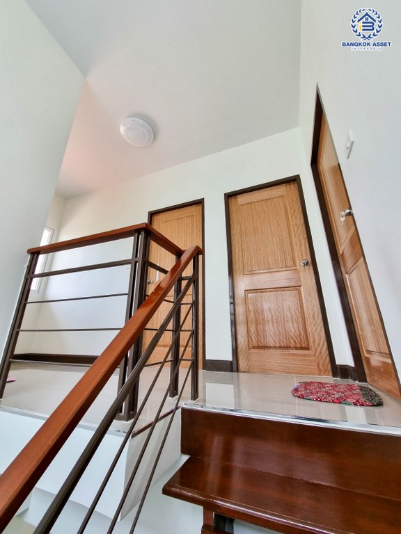 *****บ้านแฝดมือสอง โครงการ เติมรัก3 บ้านกล้วย-ไทรน้อย เนื้อที่ 45 ตร.ว. ฟังก์ชัน 3 ห้องนอน 2 ห้องน้ำ 2 ที่จอดรถ บ้านรีโนเวทใหม่พร้อมเข้าอยู่ ทำเลดี เชื่อมต่อถนนบ้านกล้วย-ไทรน้อย ถนนกาญจนาภิเษก ถนนชัยพฤกษ์