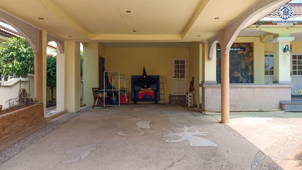 *****บ้านเดี่ยวมือสองติดรถไฟฟ้า! โครงการ ลัดดารมย์ รัตนาธิเบศร์ หลังริม เนื้อที่ 117 ตร.ว. ฟังก์ชัน 3 ห้องนอน 3 ห้องน้ำ 2 ที่จอดรถ บ้านสวย พร้อมเฟอร์ฯ บิ้วท์อินทั้งหลัง ทำเลเดินทางสะดวก เชื่อมต่อถนนงามวงศ์วาน ถนนชัยพฤกษ์ ถนนราชพฤกษ์ ใกล้รถไฟฟ้าสายสีม่วง "สถานีไทรม้า"