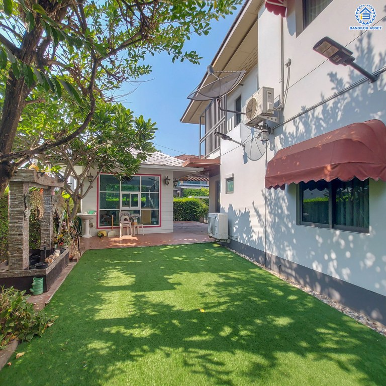 *****บ้านเดี่ยวมือสอง โครงการ เศรษฐสิริ ชัยพฤกษ์-แจ้งวัฒนะ เนื้อที่ 92.30 ตร.ว. ฟังก์ชัน 4 ห้องนอน 4 ห้องน้ำ 2 ที่จอดรถ โครงการบนทำเลเดินทางสะดวก เชื่อมต่อถนนชัยพฤกษ์ ถนนราชพฤกษ์ ถนนแจ้งวัฒนะ ใกล้รถไฟฟ้าสายสีชมพู "สถานีปากเกร็ด" และจุดขึ้นทางด่วน "ศรีรัช"