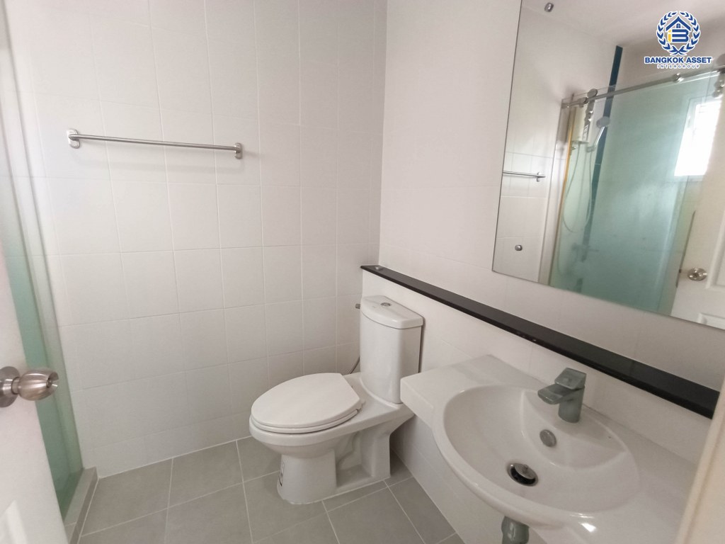 *****บ้านแฝดมือสอง โครงการ เพอร์เฟค พาร์ค ราชพฤกษ์ เนื้อที่ 39 ตร.ว. ฟังก์ชัน 3 ห้องนอน 3 ห้องน้ำ 2 ที่จอดรถ โครงการบนทำเลเดินทางสะดวก เชื่อมต่อถนนราชพฤกษ์ ถนนรัตนาธิเบศร์ ใกล้ Central Westgate และจุดขึ้นทางด่วน "ศรีรัช"