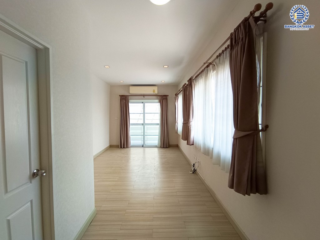 *****บ้านแฝดมือสอง โครงการ เพอร์เฟค พาร์ค ราชพฤกษ์ เนื้อที่ 39 ตร.ว. ฟังก์ชัน 3 ห้องนอน 3 ห้องน้ำ 2 ที่จอดรถ โครงการบนทำเลเดินทางสะดวก เชื่อมต่อถนนราชพฤกษ์ ถนนรัตนาธิเบศร์ ใกล้ Central Westgate และจุดขึ้นทางด่วน "ศรีรัช"