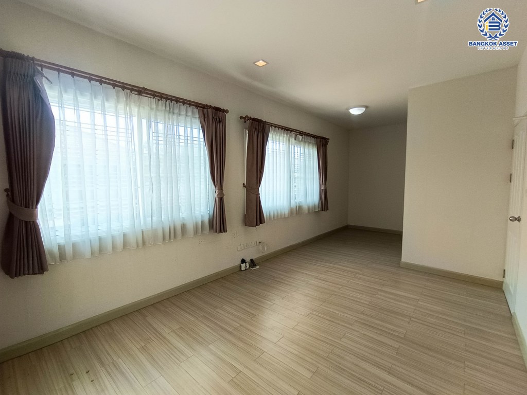 *****บ้านแฝดมือสอง โครงการ เพอร์เฟค พาร์ค ราชพฤกษ์ เนื้อที่ 39 ตร.ว. ฟังก์ชัน 3 ห้องนอน 3 ห้องน้ำ 2 ที่จอดรถ โครงการบนทำเลเดินทางสะดวก เชื่อมต่อถนนราชพฤกษ์ ถนนรัตนาธิเบศร์ ใกล้ Central Westgate และจุดขึ้นทางด่วน "ศรีรัช"