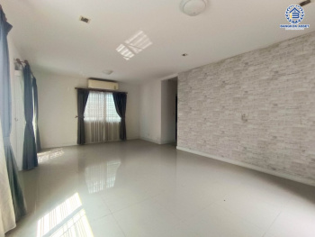 *****บ้านแฝดมือสอง โครงการ เพอร์เฟค พาร์ค ราชพฤกษ์ เนื้อที่ 39 ตร.ว. ฟังก์ชัน 3 ห้องนอน 3 ห้องน้ำ 2 ที่จอดรถ โครงการบนทำเลเดินทางสะดวก เชื่อมต่อถนนราชพฤกษ์ ถนนรัตนาธิเบศร์ ใกล้ Central Westgate และจุดขึ้นทางด่วน "ศรีรัช"