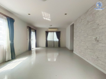 *****บ้านแฝดมือสอง โครงการ เพอร์เฟค พาร์ค ราชพฤกษ์ เนื้อที่ 39 ตร.ว. ฟังก์ชัน 3 ห้องนอน 3 ห้องน้ำ 2 ที่จอดรถ โครงการบนทำเลเดินทางสะดวก เชื่อมต่อถนนราชพฤกษ์ ถนนรัตนาธิเบศร์ ใกล้ Central Westgate และจุดขึ้นทางด่วน "ศรีรัช"