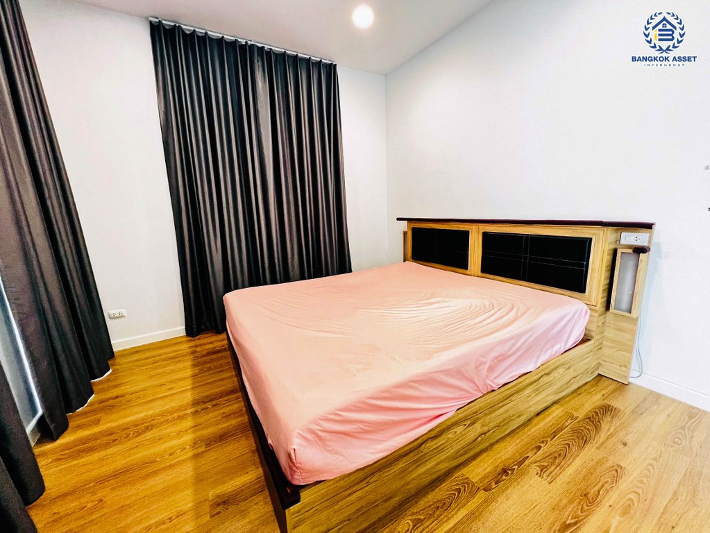 *****บ้านแฝดมือสอง โครงการ โมดิวิลล่า ชัยพฤกษ์ เนื้อที่ 43.60 ตร.ว. ฟังก์ชัน 3 ห้องนอน 3 ห้องน้ำ 2 ที่จอดรถ แถมฟรี! เครื่องปรับอากาศ ใกล้ Community Mall ที่ครบครัน เดินทางสะดวก เชื่อมต่อถนนบางกรวย-ไทรน้อย ถนนราชพฤกษ์ ถนนกาญจนาภิเษก ใกล้รถไฟฟ้าสายสีม่วง "สถานีคลองบางไผ่" และจุดขึ้นทางด่วน "ศรีรัช"