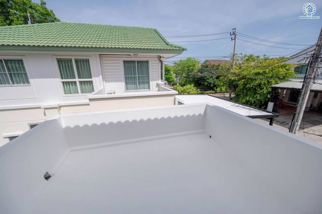 บ้านมือสองตกแต่งใหม่ จากแบรนด์ L&H โครงการ พฤกษ์ลดา1 บางใหญ่ บนเนื้อที่ 50 ตร.ว. ฟังก์ชัน 3 ห้องนอน 2 ห้องน้ำ 2 ที่จอดรถ Facility ครบครัน อีกทั้งยังใกล้สวนสาธารณะ ทำเลเดินทางสะดวก เชื่อมต่อถนนกาญจนาภิเษก ใกล้รถไฟฟ้าสายสีม่วง "สถานีคลองบางไผ่" และทางด่วน "กาญจนาภิเษก"...