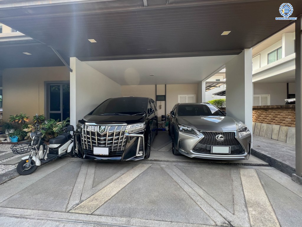 *****บ้านเดี่ยวมือสอง โครงการ บุราสิริ ราชพฤกษ์-345 หลังมุม เนื้อที่ 73 ตร.ว. พื้นที่ใช้สอย 262 ตร.ม. ฟังก์ชัน 4 ห้องนอน 4 ห้องน้ำ 2 ที่จอดรถ บ้านรีโนเวท ราคาถูกที่สุดในโครงการ บนทำเลเดินทางสะดวก เชื่อมต่อถนนราชพฤกษ์ ถนนกาญจนภิเษก ถนนสะพานนนทบุรี-บางบัวทอง(345) ใกล้จุดขึ้นทางด่วน "ศรีรัช"