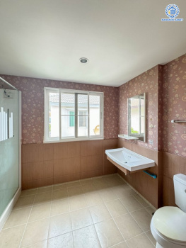 *****บ้านเดี่ยวมือสอง โครงการ คาซ่าวิลล์ สุขาภิบาล5 จากแบรนด์ Q.House เนื้อที่ 72 ตร.ว. ฟังก์ชัน 4 ห้องนอน 3 ห้องน้ำ 2 ที่จอดรถ บ้านสวย บ้านหลังใหญ่ราคาดี พร้อมเข้าอยู่ ทำเลเดินทางสะดวก เชื่อมต่อถนนเพิ่มสิน ถนนสุขาภิบาล5 ถนนสายไหม ใกล้จุดขึ้นทางด่วน "รามอินทรา-อาจณรงค์"