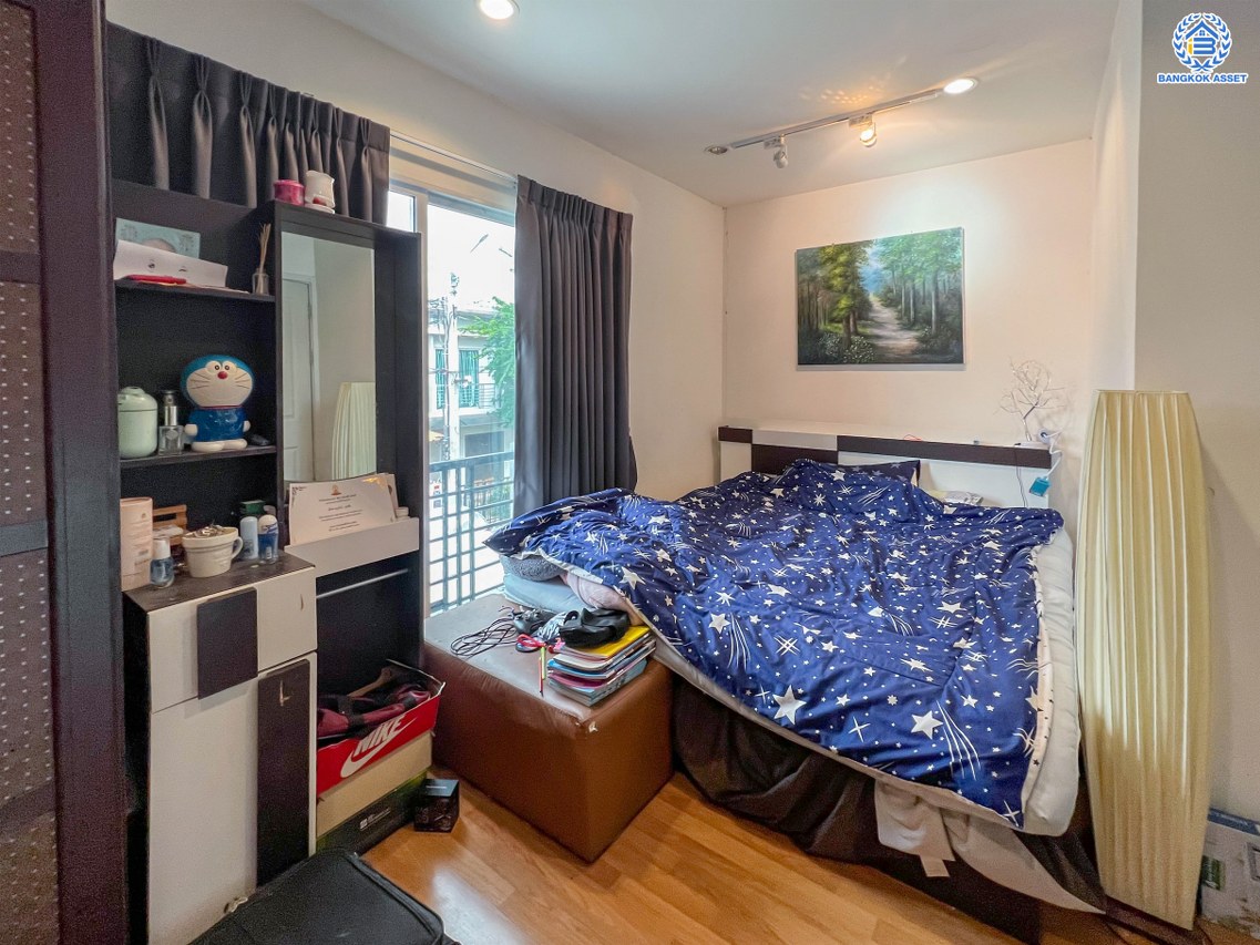 *****ทาวน์เฮ้าส์มือสองนนทบุรี โครงการ พฤกษาทาวน์ เน็กซ์ ติวานนท์-พระราม5 เนื้อที่ 16 ตร.ว. ฟังก์ชัน 4 ห้องนอน 2 ห้องน้ำ 1 ที่จอดรถ บ้านสวยพร้อมเข้าอยูบนทำเลแห่งการเดินทาง หน้าโครงการติดถนนนครอินทร์ เชื่อมต่อถนนกาญจนาภิเษก, ถนนราชพฤกษ์ ใกล้จุดขึ้นทางด่วน "กาญจนาภิเษก"