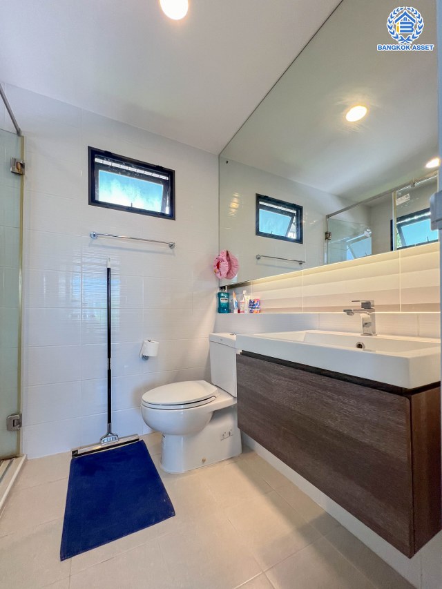 *****บ้านเดี่ยวมือสอง โครงการ บุราสิริ ราชพฤกษ์-345 เนื้อที่ 51.4 ตร.ว. พื้นที่ใช้สอย 150 ตร.ม. ฟังก์ชัน 3 ห้องนอน 3 ห้องน้ำ จอดรถได้ 2 คัน บนทำเลเดินทางสะดวก เชื่อมต่อถนนราชพฤกษ์ ถนนกาญจนภิเษก ถนนสะพานนนทบุรี-บางบัวทอง(345) ใกล้จุดขึ้นทางด่วน "ศรีรัช"