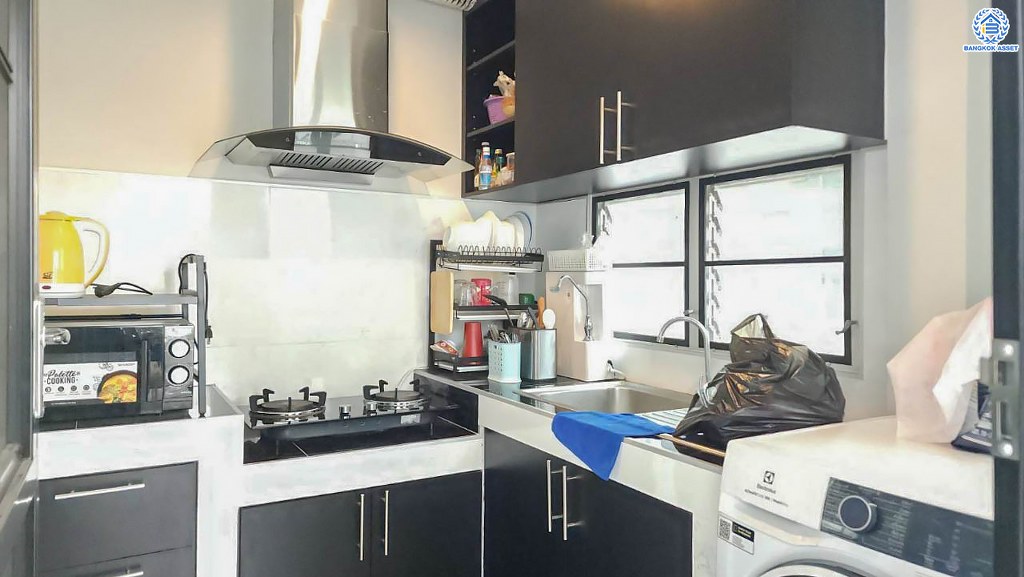 *****บ้านแฝดมือสอง โครงการ ชัยพฤกษ์ ราชพฤกษ์-แจ้งวัฒนะ หลังริม เนื้อที่ 58.80 ตร.ว. ฟังก์ชัน 3 ห้องนอน 3 ห้องน้ำ 2 ที่จอดรถ คุณภาพแบรนด์ LH บนทำเลศักยภาพติดถนนราชพฤกษ์ เชื่อมต่อถนนแจ้งวัฒนะ ถนนติวานนท์  ใกล้รถไฟฟ้าสายสีม่วง "สถานีบางรักใหญ่" และจุดขึ้นทางด่วน "แจ้งวัฒนะ"