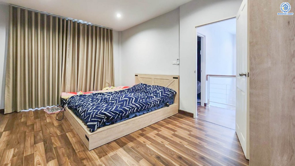 *****บ้านแฝดมือสอง โครงการ ชัยพฤกษ์ ราชพฤกษ์-แจ้งวัฒนะ หลังริม เนื้อที่ 58.80 ตร.ว. ฟังก์ชัน 3 ห้องนอน 3 ห้องน้ำ 2 ที่จอดรถ คุณภาพแบรนด์ LH บนทำเลศักยภาพติดถนนราชพฤกษ์ เชื่อมต่อถนนแจ้งวัฒนะ ถนนติวานนท์  ใกล้รถไฟฟ้าสายสีม่วง "สถานีบางรักใหญ่" และจุดขึ้นทางด่วน "แจ้งวัฒนะ"