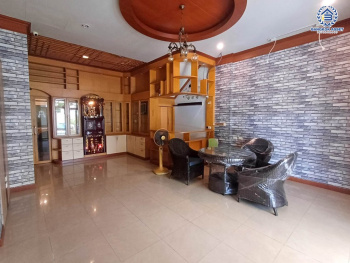 *****ทาวน์เฮ้าส์ 3 ชั้นมือสอง โครงการ ปริญลักษณ์ วงแหวน-สาทร เนื้อที่ 25.40 ตร.ว. ฟังก์ชัน 4 ห้องนอน 4 ห้องน้ำ พร้อมเข้าอยู่ โครงการบนทำเลเดินทางสะดวก เชื่อมต่อถนนกาญจนาภิเษก ถนนเพชรเกษม ถนนพุทธมณฑลสาย1 ใกล้ห้างสรรพสินค้า เดอะมอลล์ไลฟ์สโตร์ บางแค