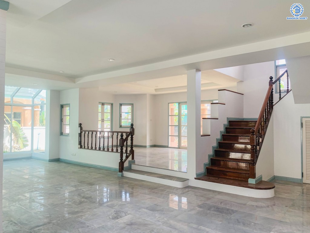 *****บ้านเดี่ยวมือสอง โครงการ กฤษดานคร39 ปิ่นเกล้า เนื้อที่ 120 ตร.ว. ฟังก์ชัน 4 ห้องนอน 3 ห้องน้ำ 2 ที่จอดรถ บ้านสวยทำเลดี พร้อมเข้าอยู่ โครงการบนทำเลเดินทางสะดวก เชื่อมต่อถนนบรมราชชนนี ถนนพุทธมณฑลสาย2 ถนนเพชรเกษม ใกล้ทางคู่ขนานลอยฟ้าบรมราชชนนี