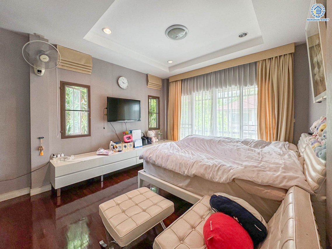 *****บ้านเดี่ยวมือสอง โครงการ เศรษฐสิริ ประชาชื่น หลังมุม เนื้อที่ 62.10 ตร.ว. ฟังก์ชัน 3 ห้องนอน 3 ห้องน้ำ 2 ที่จอดรถ สุดยอดความเป็นส่วนตัว ใจกลางแจ้งวัฒนะ ติดศูนย์ราชการแจ้งวัฒนะ โครงการมีคุณภาพบนทำเลเดินทางสะดวก เชื่อมต่อถนนสามัคคี ถนนประชาชื่น ถนนงามวงศ์วาน ใกล้เดอะมอลล์ งามวงศ์วาน และจุดขึ้นทางด่วน "ศรีรัช"