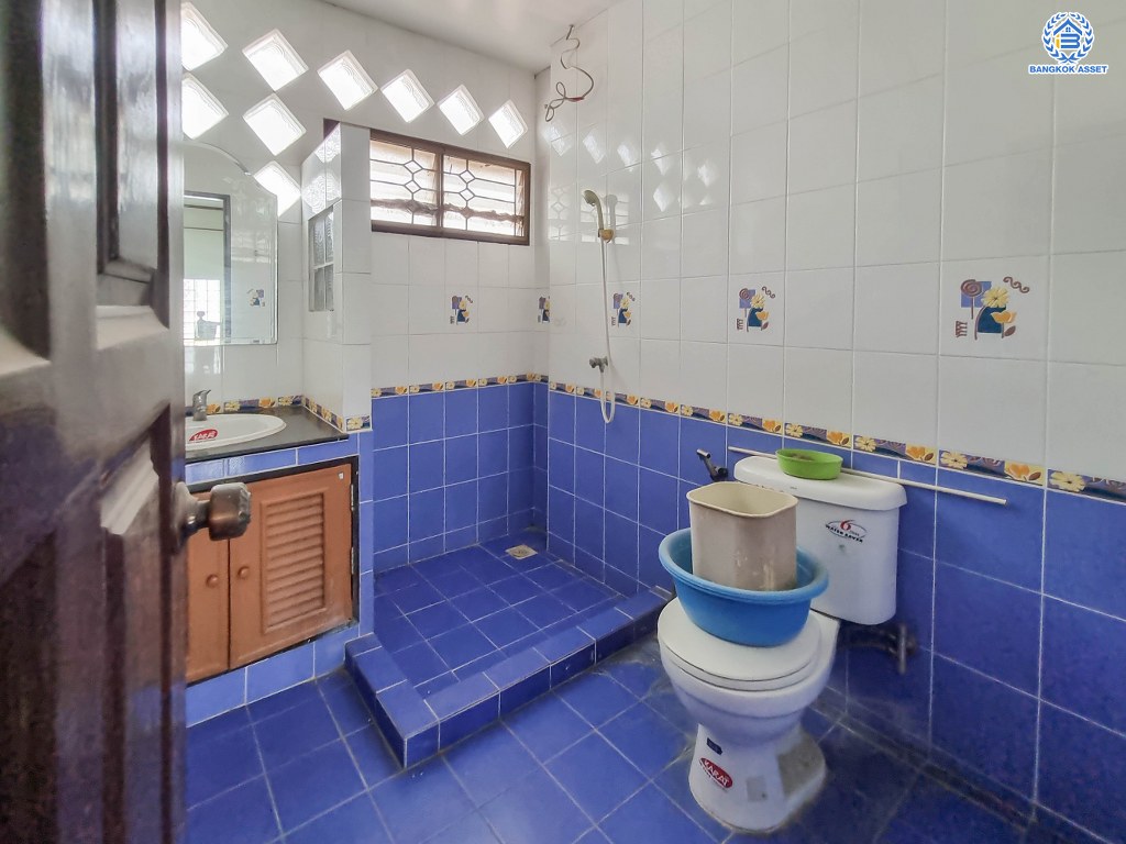 *****บ้านเดี่ยวมือสอง โครงการ จินดาวิลล์ บรมราชชนนี เนื้อที่ 50.30 ตร.ว. ฟังก์ชัน 3 ห้องนอน 2 ห้องน้ำ 1 ที่จอดรถ บ้านทำเลดี โครงการบนทำเลเดินทางสะดวก เชื่อมต่อถนนศาลาธรรมสพน์ ถนนบรมราชชนนี ถนนกาญจนาภิเษก ใกล้ห้างสรรพสินค้าเซ็นทรัล ปิ่นเกล้า