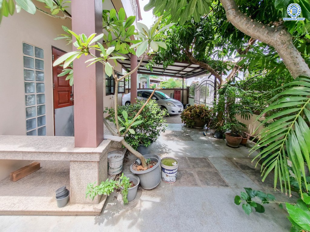 *****บ้านเดี่ยวมือสอง โครงการ จินดาวิลล์ บรมราชชนนี เนื้อที่ 50.30 ตร.ว. ฟังก์ชัน 3 ห้องนอน 2 ห้องน้ำ 1 ที่จอดรถ บ้านทำเลดี โครงการบนทำเลเดินทางสะดวก เชื่อมต่อถนนศาลาธรรมสพน์ ถนนบรมราชชนนี ถนนกาญจนาภิเษก ใกล้ห้างสรรพสินค้าเซ็นทรัล ปิ่นเกล้า