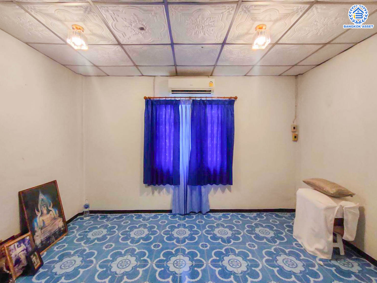 *****ทาวน์โฮมมือสอง โครงการ พงษ์ศิริชัย1 เพชรเกษม เนื้อที่ 35.50 ตร.ว. ฟังก์ชั่นเยอะ 5 ห้องนอน 3 ห้องน้ำ จอดรถได้ 1 คัน ใกล้แหล่งอำนวยความสะดวก ทำเลดี โครงการติดถนนเพชรเกษม เชื่อมต่อหลายเส้นทาง ใกล้รถไฟฟ้าสายสีน้ำเงิน "สถานีหลักสอง"