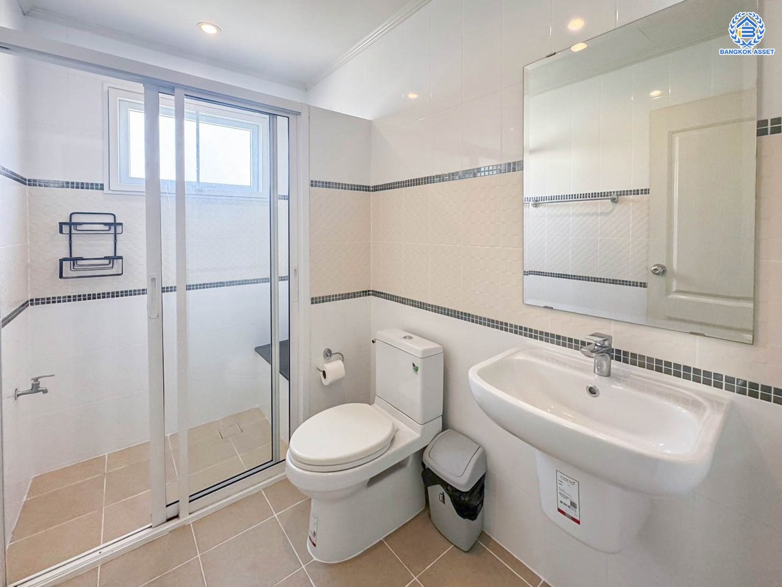 *****บ้านเดี่ยวมือสอง โครงการ ศุภาลัย พาร์ควิลล์ วงแหวน-ราชพฤกษ์ เนื้อที่กว้าง 67.50 ตร.ว. ฟังก์ชัน 3 ห้องนอน 3 ห้องน้ำ 2 ที่จอดรถ บ้านสภาพดีเยี่ยม พร้อมเข้าอยู่ บนทำเลเดินทางสะดวก เชื่อมต่อถนนสะพานนนทบุรีบางบัวทอง ถนนกาญจนาภิเษก ถนนราชพฤกษ์ ใกล้ห้างสรรพสินค้าเซ็นทรัลเวสต์เกต