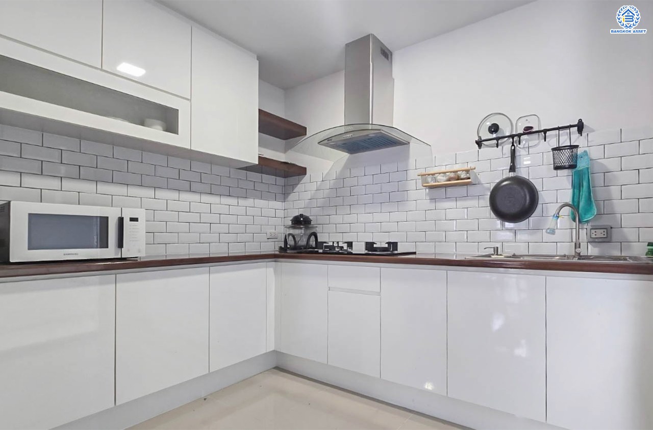 *****บ้านแฝดมือสองนนทบุรี โครงการ เดอะคอนเนค44 กาญจนาภิเษก-กันตนา เนื้อที่กว้างมากถึง 35.5 ตร.ว. ฟังก์ชัน 3 ห้องนอน 2 ห้องน้ำ 2 ที่จอดรถ บนทำเลดีมาก เดินทางสะดวกเชื่อมต่อ ถนนกาญจนาภิเษก, ถนนนครอินทร์ ใกล้ห้างเซ็นทรัลเวสต์เกตและโรงเรียนเทพศิรินทร์...