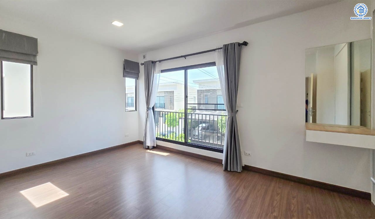 *****บ้านแฝดมือสองนนทบุรี โครงการ เดอะคอนเนค44 กาญจนาภิเษก-กันตนา เนื้อที่กว้างมากถึง 35.5 ตร.ว. ฟังก์ชัน 3 ห้องนอน 2 ห้องน้ำ 2 ที่จอดรถ บนทำเลดีมาก เดินทางสะดวกเชื่อมต่อ ถนนกาญจนาภิเษก, ถนนนครอินทร์ ใกล้ห้างเซ็นทรัลเวสต์เกตและโรงเรียนเทพศิรินทร์...