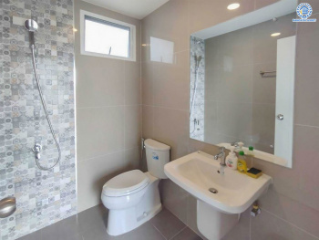 *****บ้านแฝดมือสอง โครงการ เอ็ม เวนิว เวสต์เกต เนื้อที่ 39.70 ตร.ว. ฟังก์ชัน 3 ห้องนอน 3 ห้องน้ำ 2 ที่จอดรถ บ้านสวย พร้อมเข้าอยู่ ทำเลดีเดินทางสะดวก เชื่อมต่อถนนคลองถนน ถนนกาญจนาภิเษก ถนนบ้านกล้วย-ไทรน้อย ใกล้รถไฟฟ้าสายสีม่วง "สถานีคลองบางไผ่" และห้างสรรพสินค้าเซ็นทรัล เวสต์เกต