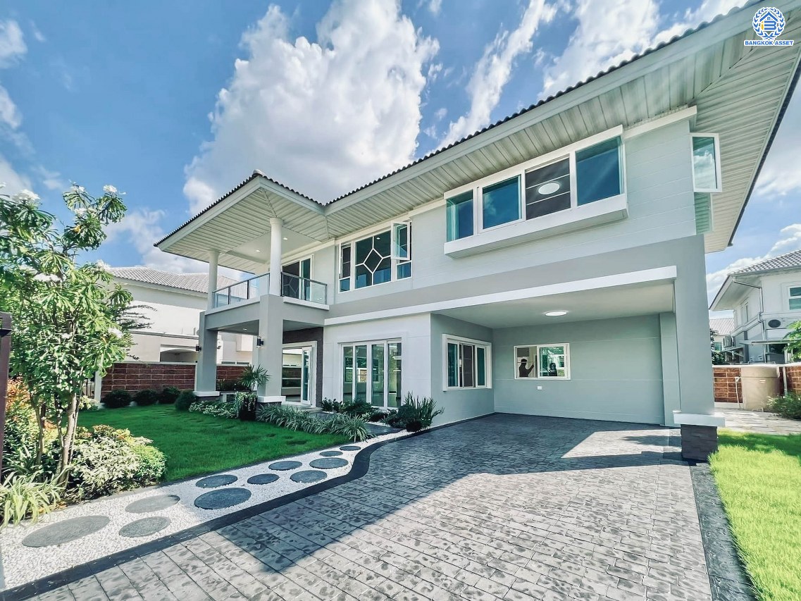 บ้านเดี่ยวมือสอง โครงการ ศุภาลัย พรีมา วิลล่า เนื้อที่ 102.50 ตร.ว. พื้นที่ใช้สอย 270 ตร.ม. ฟังก์ชัน 4 ห้องนอน 3 ห้องน้ำ 3 ที่จอดรถ บ้านสวยทำเลดี  พร้อมอยู่ บนทำเลเดินทางสะดวก เชื่อมต่อถนนวงแหวนกาญจนาภิเษก ถนนบรมราชชนนี ใกล้เซ็นทรัลปิ่นเกล้า และจุดขึ้นทางต่างระดับบรมราชชนนี