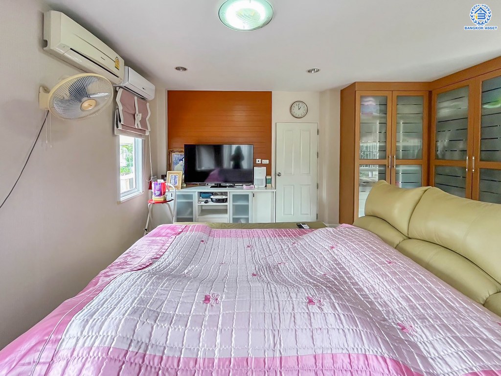 *****บ้านเดี่ยวมือสอง โครงการ เพอร์เฟคพาร์ค รัตนาธิเบศร์ เนื้อที่ 70 ตร.ว. ฟังก์ชัน 3 ห้องนอน 3 ห้องน้ำ 2 ที่จอดรถ บ้านพร้อมเข้าอยู่ แถมฟรี! เครื่องปรับอากาศ โครงการบนทำเลดี เดินทางสะดวก เข้า-ออกได้ทั้ง ถนนรัตนาธิเบศร์ ถนนราชพฤกษ์ ใกล้รถไฟฟ้าสายสีม่วง "สถานีไทรม้า" และจุดขึ้นทางด่วน "งามวงศ์วาน"