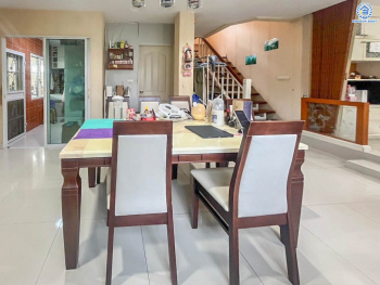 *****บ้านเดี่ยวมือสอง โครงการ เพอร์เฟคพาร์ค รัตนาธิเบศร์ เนื้อที่ 70 ตร.ว. ฟังก์ชัน 3 ห้องนอน 3 ห้องน้ำ 2 ที่จอดรถ บ้านพร้อมเข้าอยู่ แถมฟรี! เครื่องปรับอากาศ โครงการบนทำเลดี เดินทางสะดวก เข้า-ออกได้ทั้ง ถนนรัตนาธิเบศร์ ถนนราชพฤกษ์ ใกล้รถไฟฟ้าสายสีม่วง "สถานีไทรม้า" และจุดขึ้นทางด่วน "งามวงศ์วาน"