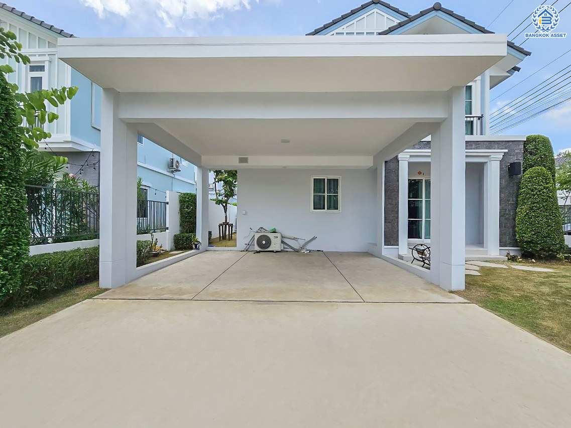 *****บ้านเดี่ยวมือสองนนทบุรี โครงการ วิลลาจจิโอ บางใหญ่ เนื้อที่กว้างถึง 53.30 ตร.ว. ฟังก์ชั่นเยอะ 3 ห้องนอน 3 ห้องน้ำ 1 ห้องนั่งเล่น 1 ห้องทานอาหาร 2 ที่จอดรถ ใกล้แหล่งอำนวยความสะดวก เชื่อมต่อ ถนนกาญจนาภิเษก, ถนนรัตนาธิเบศร์ ใกล้รถไฟฟ้าสายสีม่วง "สถานีคลองบางไผ่" และจุดขึ้นทางด่วน "ศรีรัช"