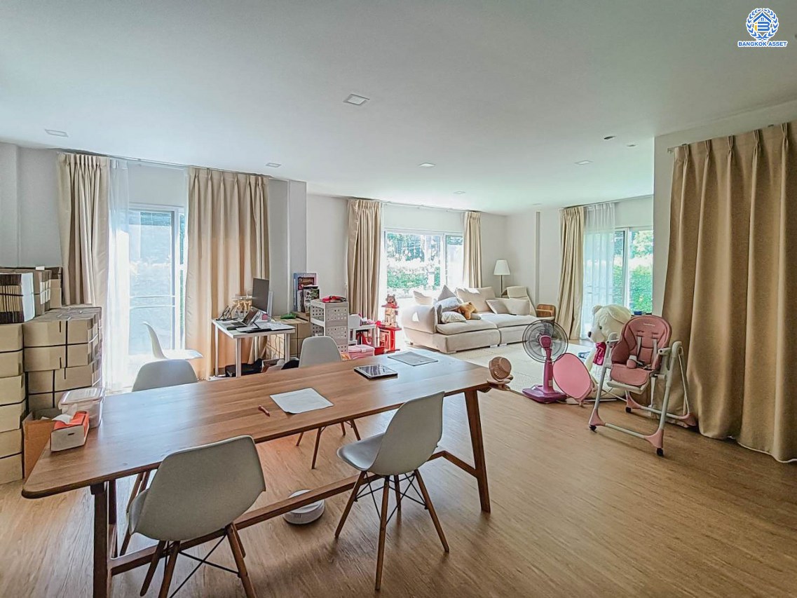 *****บ้านเดี่ยวมือสองหลังมุม โครงการ คาซ่าวิลล์ ราชพฤกษ์-รัตนาธิเบศร์2 แบรนด์ Q.House พร้อมเข้าอยู่ เนื้อที่ 67.7 ตร.ว. ฟังก์ชันจัดเต็ม 3 ห้องนอน 3 ห้องน้ำ จอดรถได้ 2 คัน บนทำเลศักยภาพ ติดถนนราชพฤกษ์ และเพียง 10 นาทีถึงรถไฟฟ้า "สถานีบางรักน้อยท่าอิฐ"