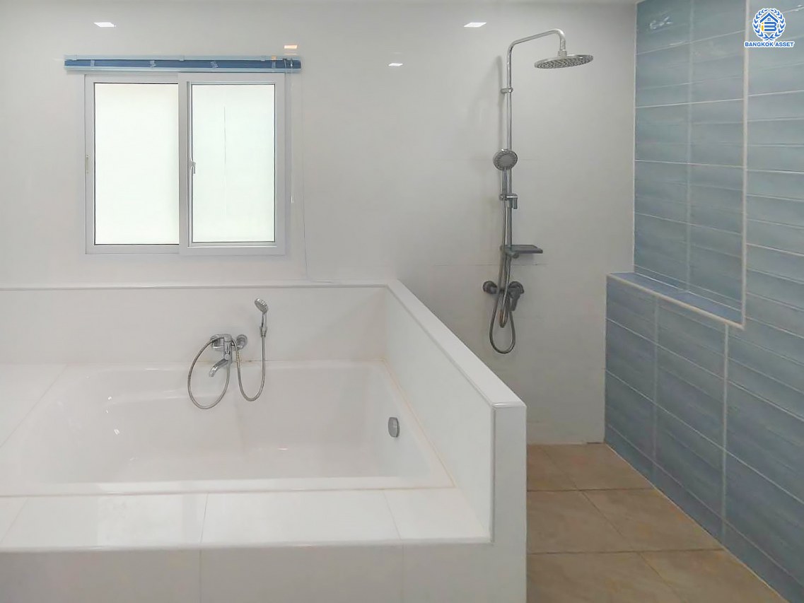 *****บ้านเดี่ยวมือสองหลังมุม โครงการ คาซ่าวิลล์ ราชพฤกษ์-รัตนาธิเบศร์2 แบรนด์ Q.House พร้อมเข้าอยู่ เนื้อที่ 67.7 ตร.ว. ฟังก์ชันจัดเต็ม 3 ห้องนอน 3 ห้องน้ำ จอดรถได้ 2 คัน บนทำเลศักยภาพ ติดถนนราชพฤกษ์ และเพียง 10 นาทีถึงรถไฟฟ้า "สถานีบางรักน้อยท่าอิฐ"