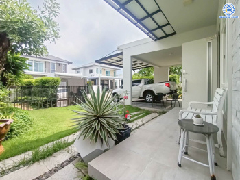 *****บ้านเดี่ยวมือสอง โครงการ สีวลี เพชรเกษม69 หลังริม บนเนื้อที่ 67.3 ตร.ว. พื้นที่ใช้สอย 158 ตร.ม. ฟังก์ชันจัดเต็ม 3 ห้องนอน 3 ห้องน้ำ จอดรถได้ 2 คัน แถมฟรี เครื่องปรับอากาศ, เครื่องทำน้ำอุ่น และเครื่องดูดควัน  บนทำเลศักยภาพ เชื่อมต่อหลายเส้นทาง ใกล้เดอะมอลล์บางแค