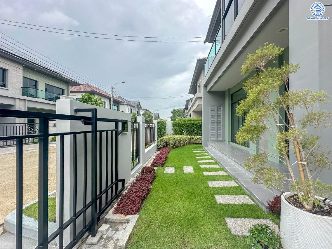 *****บ้านเดี่ยวมือสอง โครงการ บางกอก บูเลอวาร์ด พระราม5 เนื้อที่ 50.30 ตร.ว. ฟังก์ชัน 4 ห้องนอน 4 ห้องน้ำ จอดรถได้ 2 คัน บนทำเลเชื่อมต่อเมือง ใกล้รถไฟฟ้าสายสีม่วง "สถานีแยกติวานนท์" จุดขึ้นทางด่วน "ศรีรัช" และรายล้อมด้วยสิ่งอำนวยความสะดวกครบ