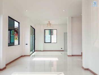 *****บ้านเดี่ยวมือสอง โครงการ จตุรโชคชัย3/6 หลังริม เนื้อที่ 47 ตร.ว. ฟังก์ชัน 3 ห้องนอน 3 ห้องน้ำ 2 ที่จอดรถ เชื่อมต่อถนนบางนา-ตราด  ใกล้แหล่งอำนวยความสะดวก ห้างสรรพสินค้าโฮมโปร สุุวรรณภูมิ และ โลตัส บางนา