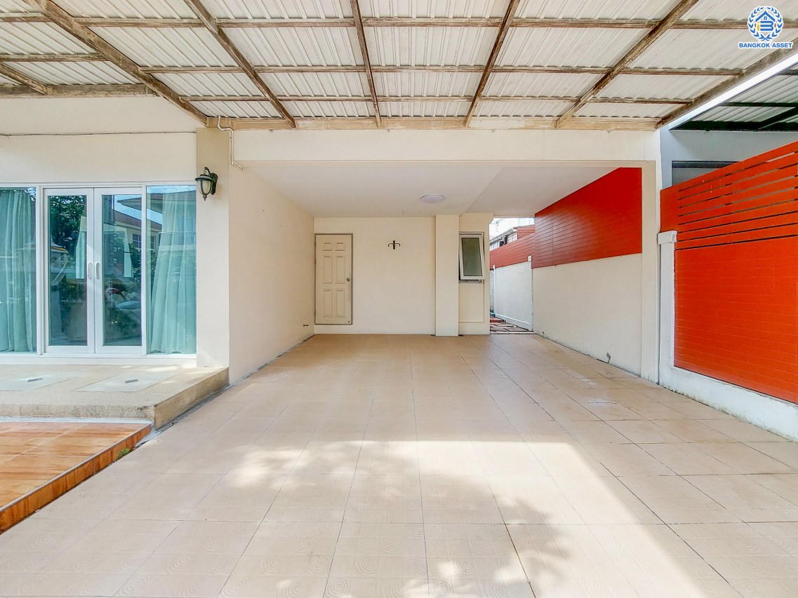 *****บ้านแฝดมือสองนนทบุรี โครงการ ศุภาลัยวิลล์ ราชพฤกษ์-บางบัวทอง เนื้อที่ 38.10 ตร.ว. ฟังก์ชัน 4 ห้องนอน 2 ห้องน้ำ ที่จอดรถ 2 คัน บ้านสภาพสวย พร้อมของแถมแบบจัดเต็ม พร้อมเข้าอยู่ได้เลย! โครงการตั้งบนทำเลเดินทางสะดวก ใกล้รถไฟฟ้าสายสีม่วง "สถานีบางพลู" และจุดขึ้นทางด่วน "กาญจนาภิเษก"