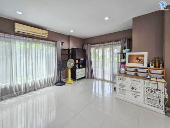 *****บ้านเดี่ยวมือสองนนทบุรี โครงการ เพอร์เฟคเพลส ราชพฤกษ์ จาก Perfect Property บนเนื้อที่ 59.00 ตร.ว. พื้นที่ใช้สอย 180 ตร.ม. ฟังก์ชัน 3 ห้องนอน 3 ห้องน้ำ พื้นที่หน้าบ้านกว้าง โครงการติดถนนราชพฤกษ์ เชื่อมต่อถนนรัตนาธิเบศร์ ใกล้รถไฟฟ้าสายสีม่วง "สถานีบางรักน้อยท่าอิฐ" และ  จุดขึ้นทางด่วน "กาญจนาภิเษก"