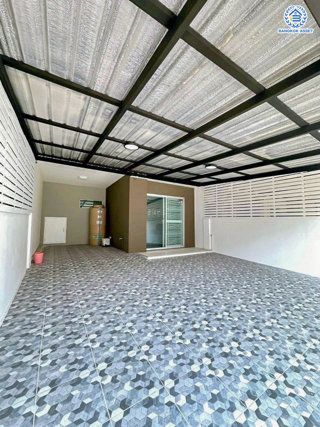 *****ทาวน์เฮ้าส์มือสองนนทบุรี โครงการ พฤกษาวิลล์72 นครอินทร์-พระเงิน เนื้อที่ 22.10 ตร.ว. ฟังก์ชัน 3 ห้องนอน 2 ห้องน้ำ 2 ที่จอดรถ บ้านพร้อมอยู่ บนทำเลแห่งการเดินทาง เชื่อมต่อถนนกาญจนาภิเษก, ถนนนครอินทร์ ใกล้จุดขึ้นทางด่วน "ศรีรัช"