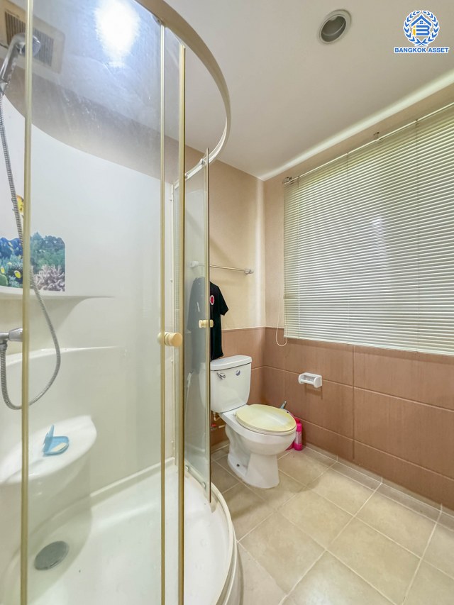 *****บ้านเดี่ยวมือสอง โครงการ คาซ่าวิลล์ สุขาภิบาล5 เนื้อที่กว้าง 56.00 ตร.ว. ฟังก์ชัน 3 ห้องนอน 3 ห้องน้ำ 1 ที่จอดรถ บ้านสวยพร้อมเข้าอยู่ บนทำเลเดินทางสะดวก เชื่อมต่อถนนเพิ่มสิน ถนนสุขาภิบาล5 ถนนหทัยราษร์ และจุดขึ้นทางด่วน "รามอินทรา-อาจาณรงค์"